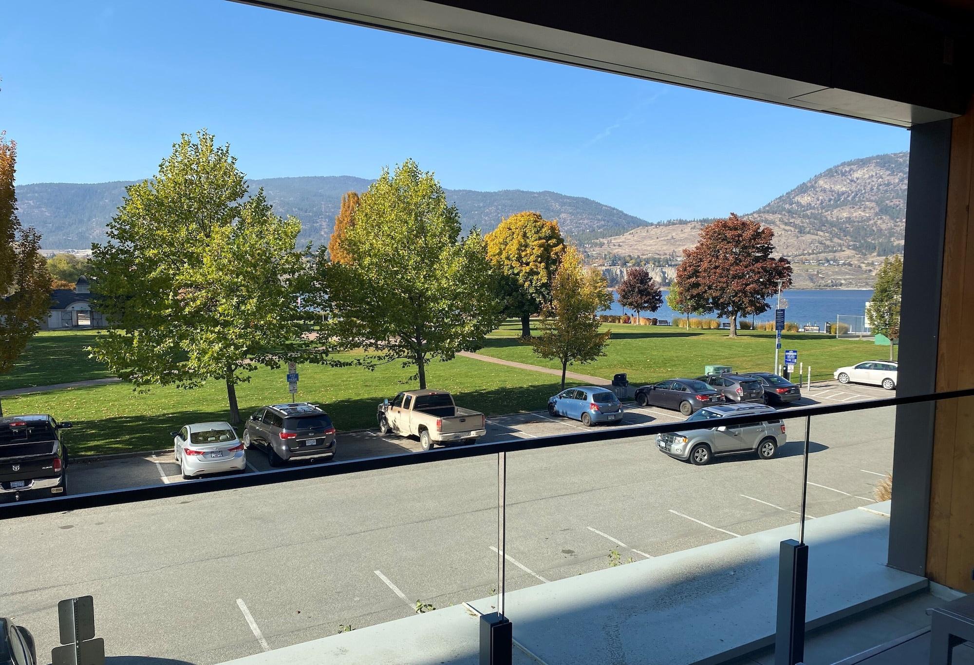 Penticton Lakeside Resort Exterior photo