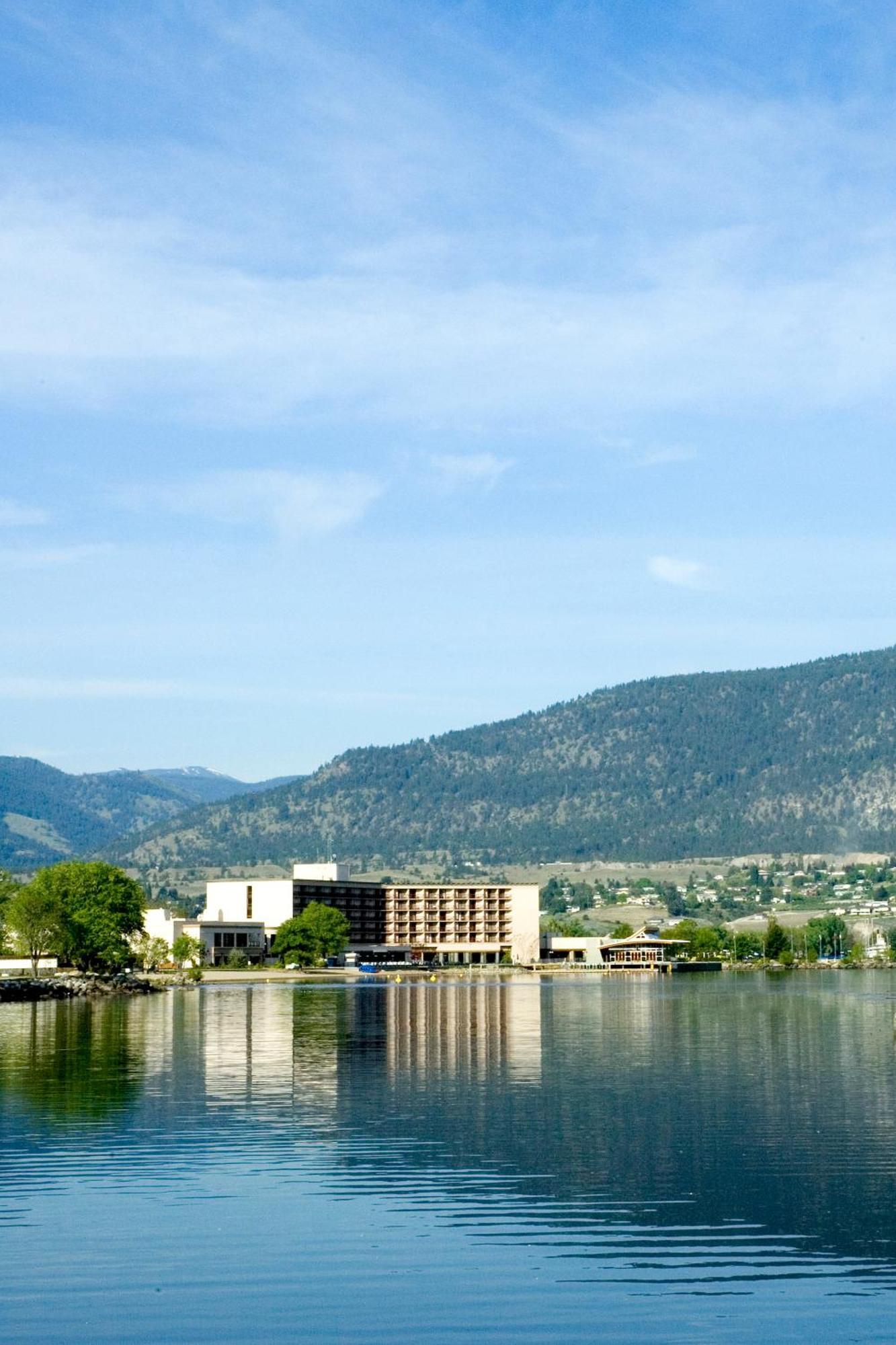 Penticton Lakeside Resort Exterior photo