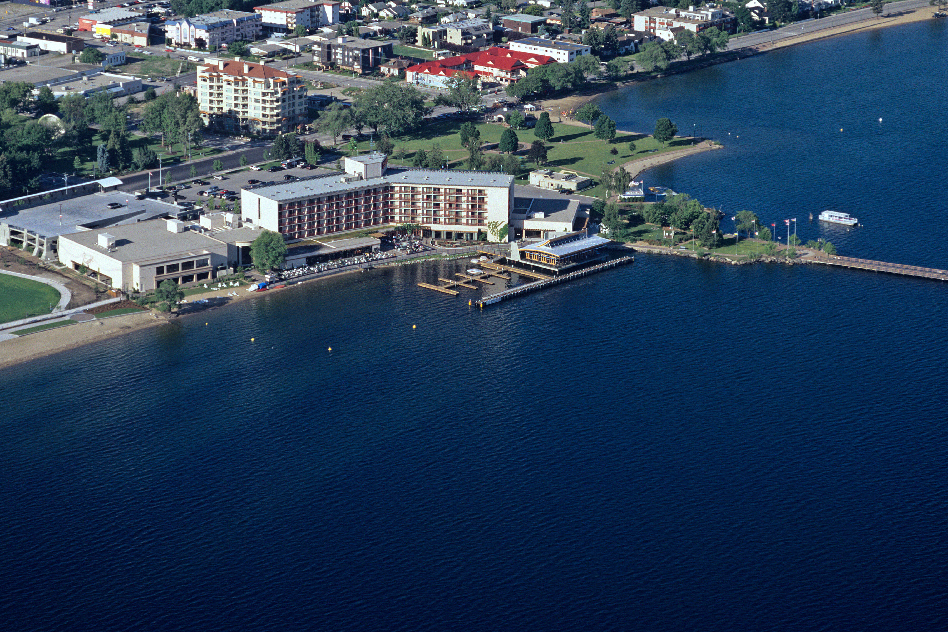 Penticton Lakeside Resort Exterior photo